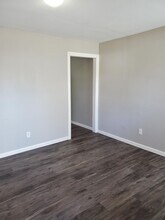 504 S Osage St in Wichita, KS - Building Photo - Building Photo