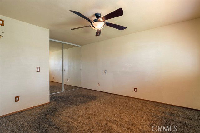 28190 Hot Springs Ave in Santa Clarita, CA - Building Photo - Building Photo