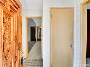 5250 Vickie Dr in San Diego, CA - Building Photo - Building Photo