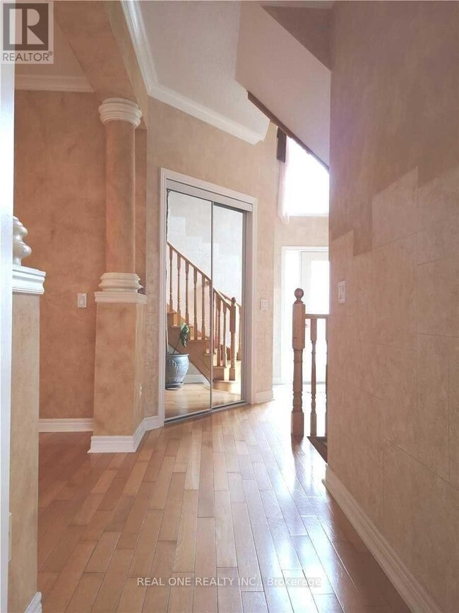 34 Edelweiss Ave in Richmond Hill, ON - Building Photo - Building Photo