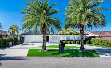 1820 SW 140th Pl in Miami, FL - Building Photo - Building Photo
