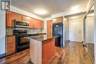 330-1330 Burnhamthorpe Rd W in Mississauga, ON - Building Photo - Building Photo