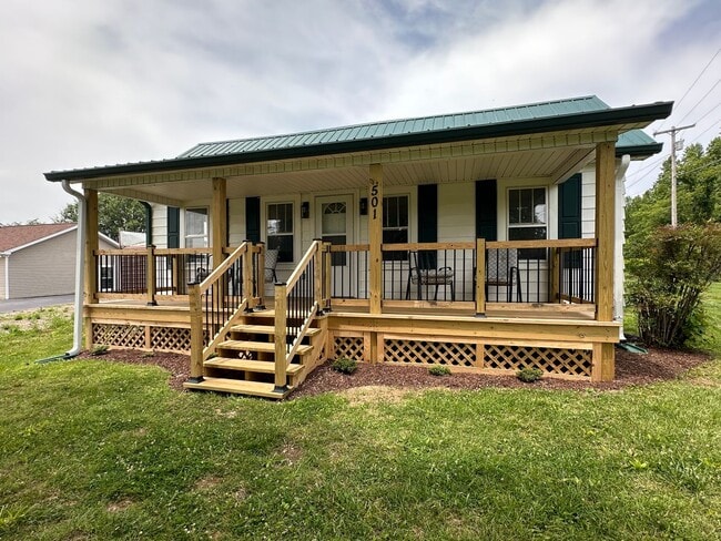 501 Upper Sand Valley Rd in Jonesborough, TN - Building Photo - Building Photo