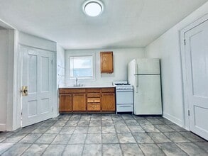 175 Bradley St in New Haven, CT - Building Photo - Building Photo