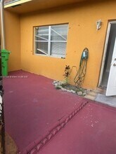2625 NW 60th Way in Sunrise, FL - Building Photo - Building Photo