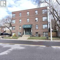 6 Glen Echo Rd in Toronto, ON - Building Photo