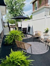 263 S York Rd, Unit 210 in Hatboro, PA - Foto de edificio - Building Photo