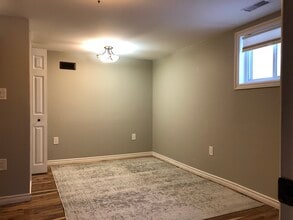 449 College St in Kingston, ON - Building Photo - Building Photo