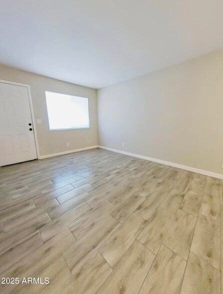 property at 2737 N Salem