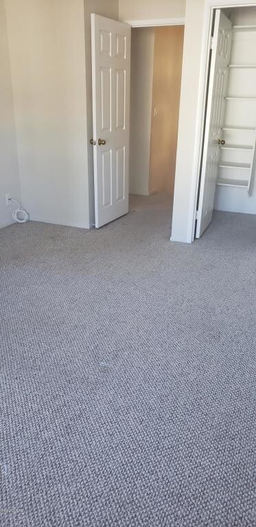property at 5798 Oak Bank Trail