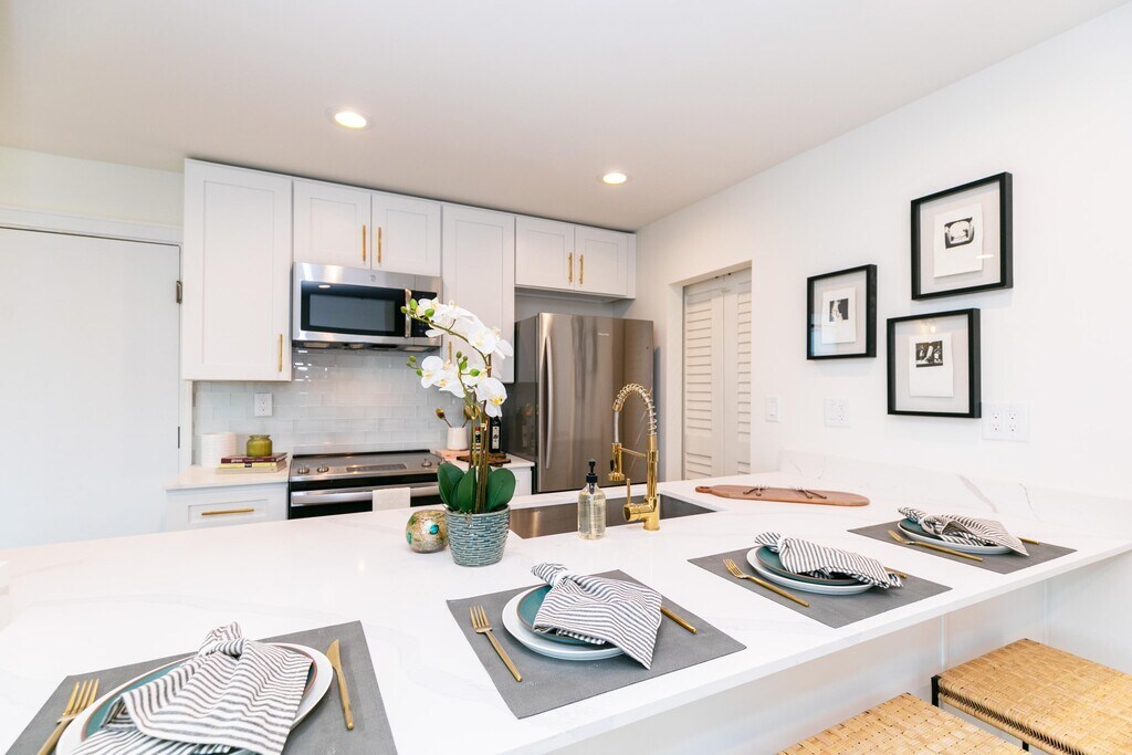 Ilion Apartments in Marietta, GA