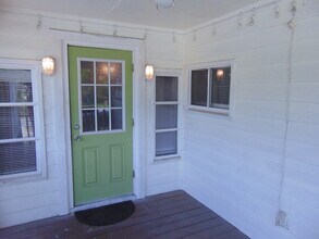 2500 Ashton Rd in Sarasota, FL - Building Photo - Building Photo