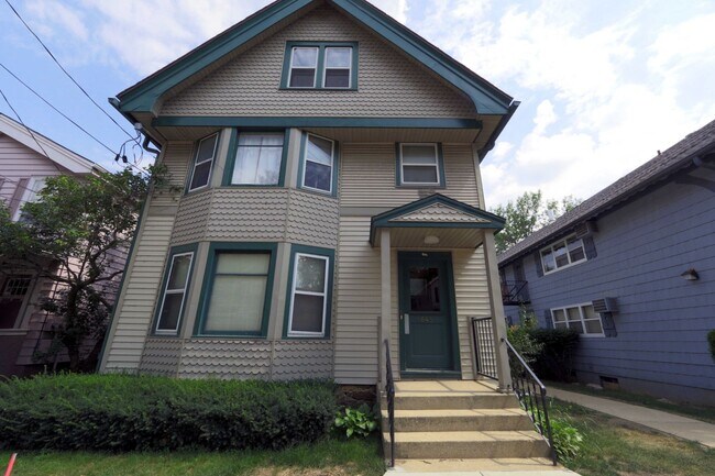 property at 645 E Johnson St