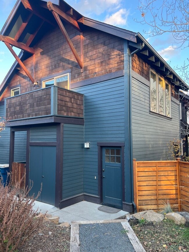 property at 445 N W Princess Ct