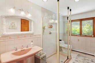 624 Noyack Rd in Southampton, NY - Building Photo - Building Photo