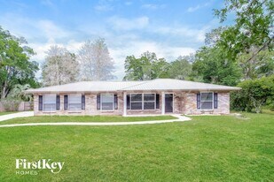 156 Foxridge Rd in Orange Park, FL - Building Photo