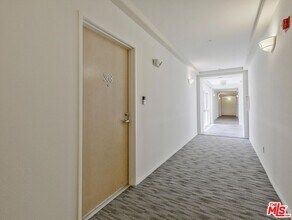 937 12th St in Santa Monica, CA - Building Photo - Building Photo