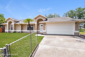 180 Hurtig Ave NW in Palm Bay, FL - Building Photo - Building Photo