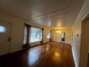 977 Lindridge Way NE in Atlanta, GA - Building Photo - Building Photo