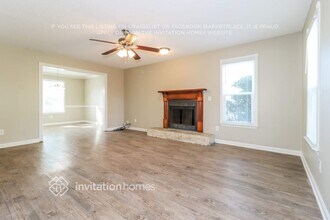 990 Lisa Kay Dr in Lawrenceville, GA - Building Photo - Building Photo