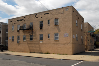 21 Willoughby St in Newark, NJ - Building Photo - Building Photo