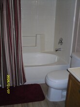 5140 Mandalay Springs Dr in Las Vegas, NV - Foto de edificio - Building Photo