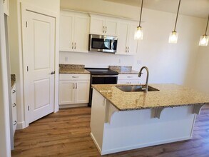538 Stewart Crk Cv in Washington, UT - Building Photo - Building Photo