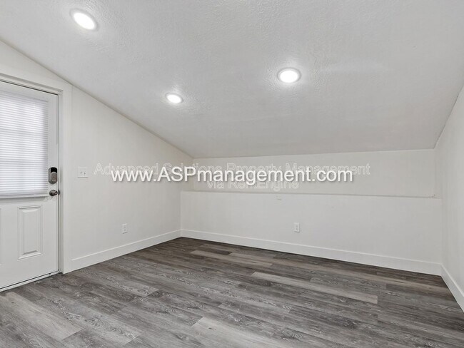 567 S 800 E in Salt Lake City, UT - Building Photo - Building Photo