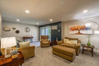 4400 S Poplar St, Unit #208 in Casper, WY - Building Photo - Building Photo