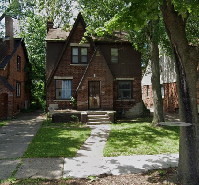 property at 5751 Yorkshire Rd
