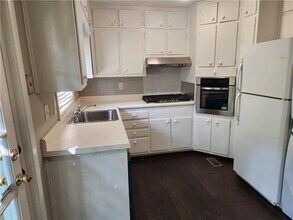 1184 N Decatur Rd in Atlanta, GA - Building Photo - Building Photo