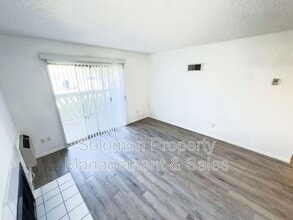 529 Sandalwood Pl in Escondido, CA - Building Photo - Building Photo