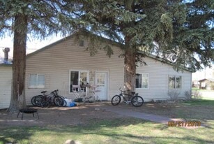 202 S 11th St in Gunnison, CO - Building Photo