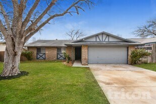 7326 Glen Trail in San Antonio, TX - Building Photo