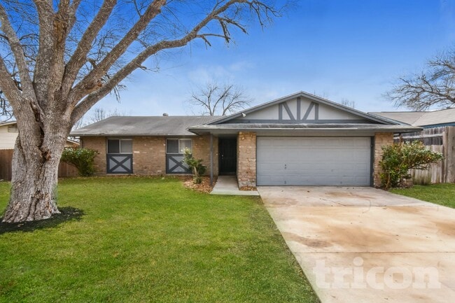 property at 7326 Glen Trail