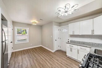 600 Frasier St SE in Marietta, GA - Building Photo - Building Photo