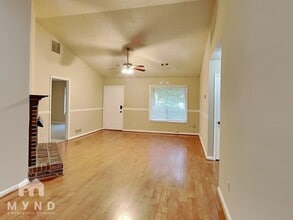 2971 Meadow Ln in Powder Springs, GA - Building Photo - Building Photo