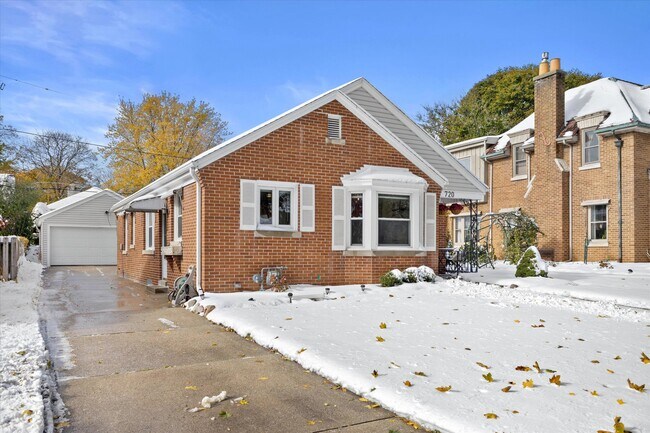 720 Russet St in Racine, WI - Building Photo - Building Photo