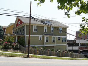 1644 Clinch Ave in Knoxville, TN - Building Photo - Building Photo