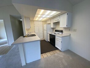 98-1729 Ka?ahumanu St in Aiea, HI - Building Photo - Building Photo