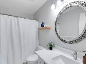 5642 Bolton Way in Rocklin, CA - Building Photo - Building Photo