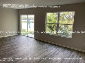 9230 Western Way, Unit 1 in Jacksonville, FL - Building Photo - Building Photo
