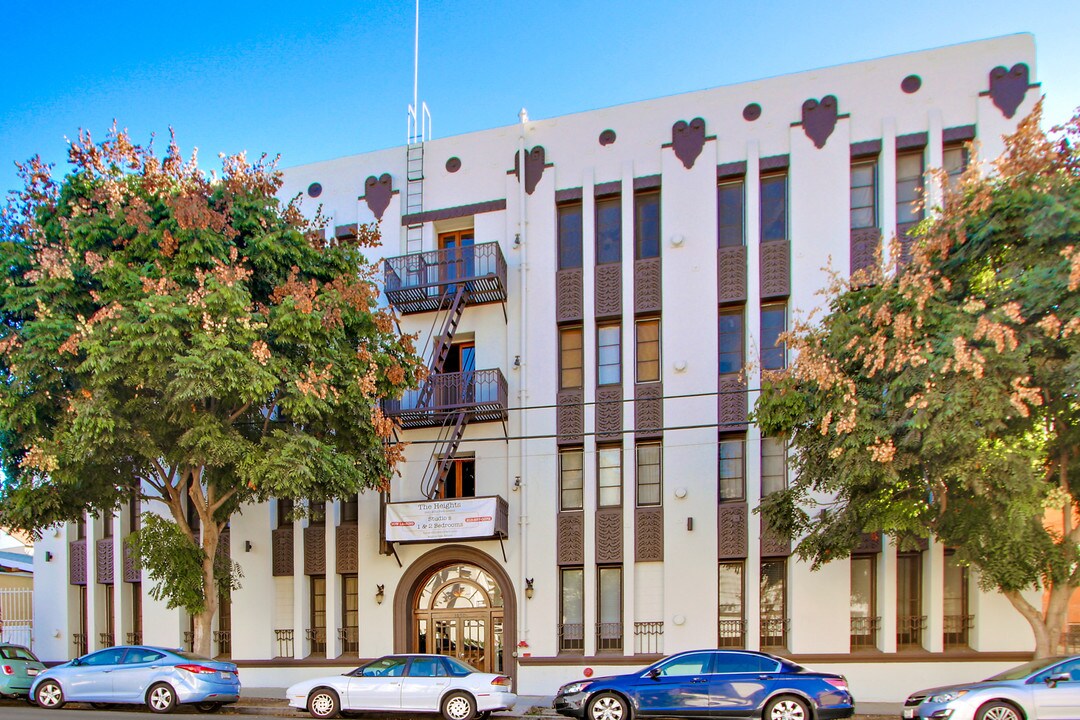 EC1 - 1650 Echo Park Apartments in Los Angeles, CA - Building Photo