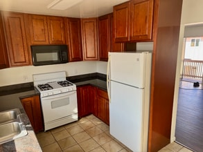 3810 Redding St in Oakland, CA - Building Photo - Building Photo