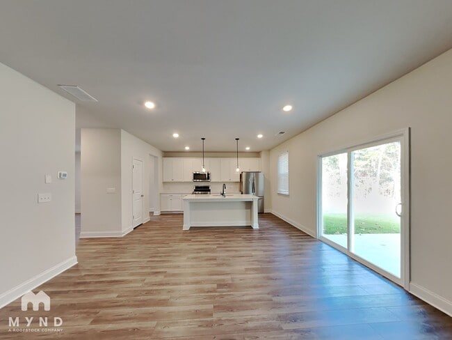 71 Dew Drop Ln in Dallas, GA - Foto de edificio - Building Photo