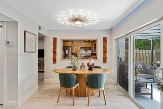 10310 NW 5th Terrace in Miami, FL - Building Photo - Building Photo