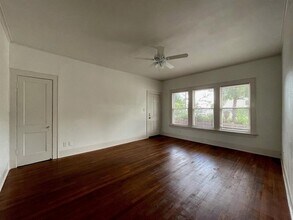 2528 Driscoll St in Houston, TX - Building Photo - Building Photo