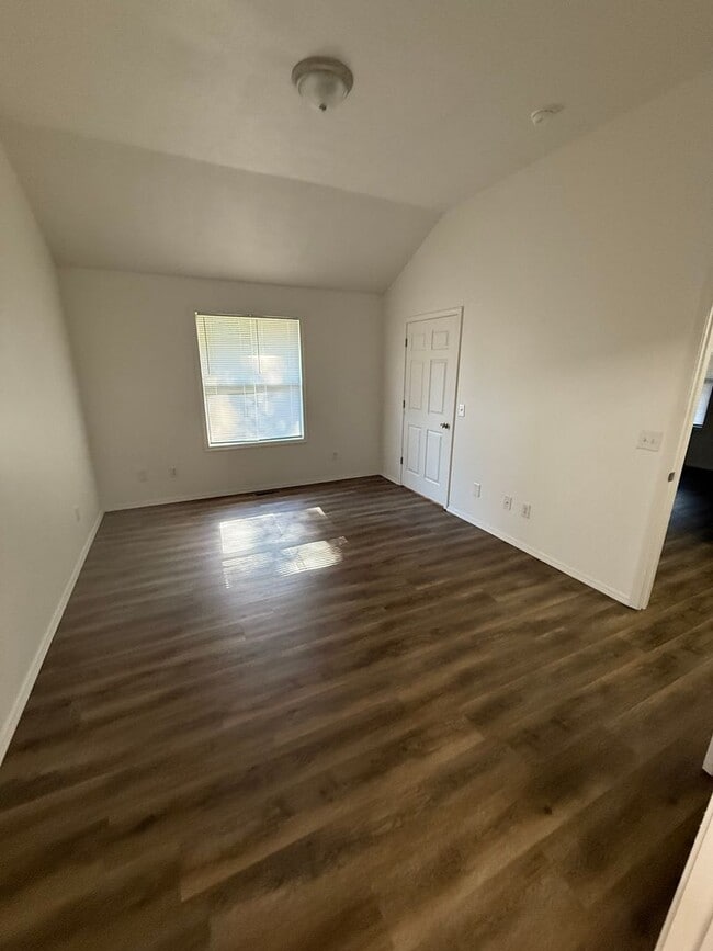 3904 N 16th St in Ozark, MO - Building Photo - Building Photo