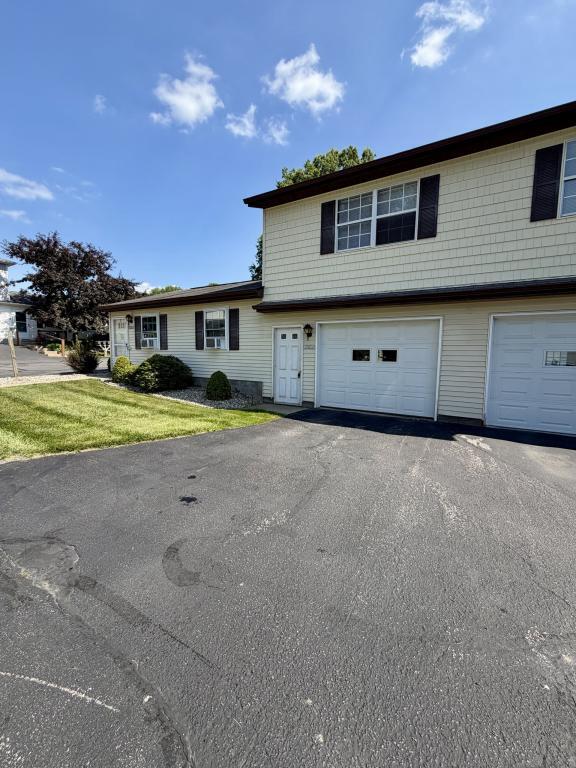 property at 1152 S Lincoln Ave
