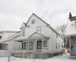 146 S Ogden Ave Apartments